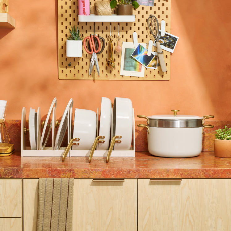 Essentials Cookware Set (11 piece) - Image 3
